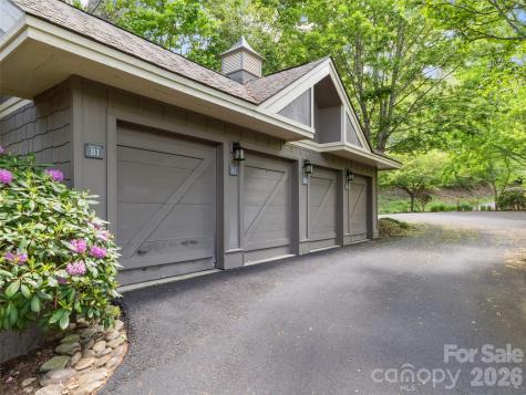 266 Sunset Point Road Burnsville NC 28714