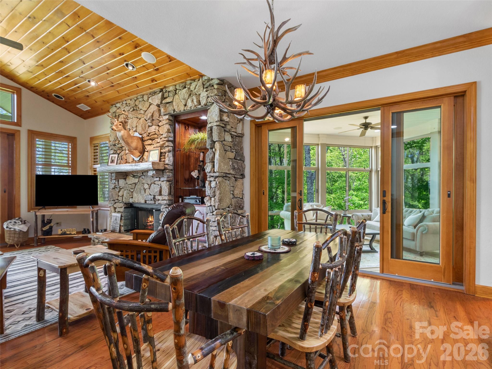 266 Sunset Point Road Burnsville NC 28714