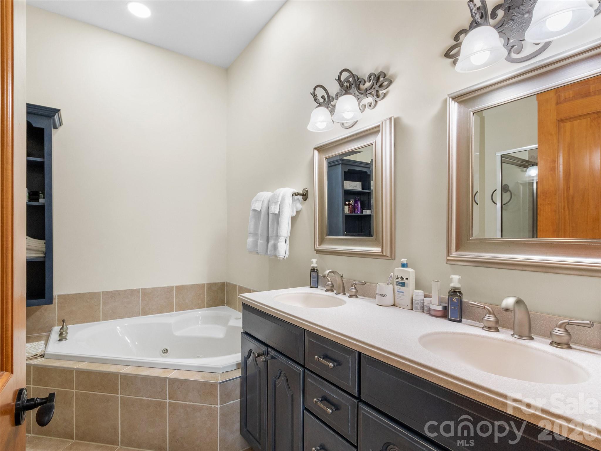 266 Sunset Point Road Burnsville NC 28714
