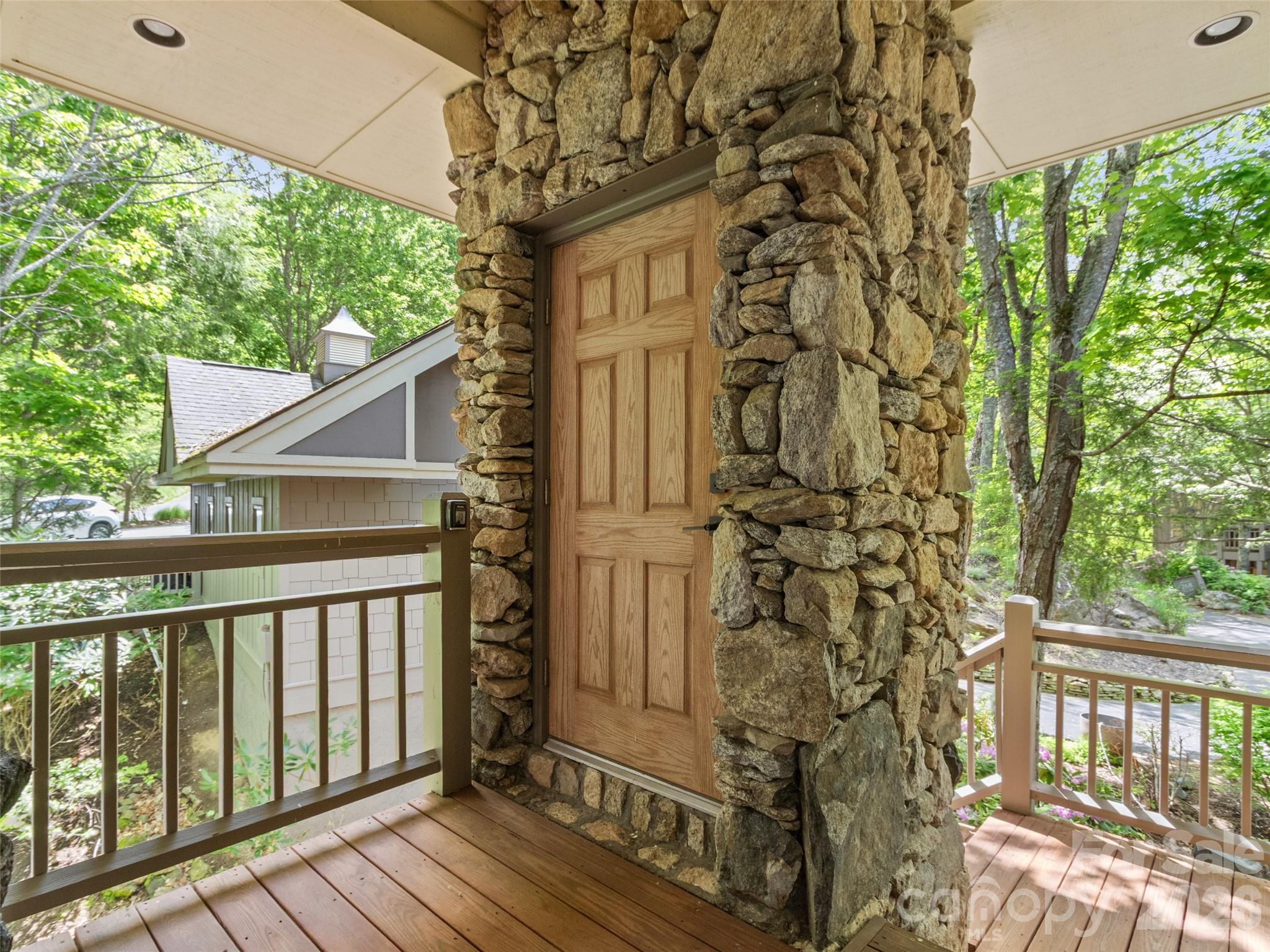 266 Sunset Point Road Burnsville NC 28714