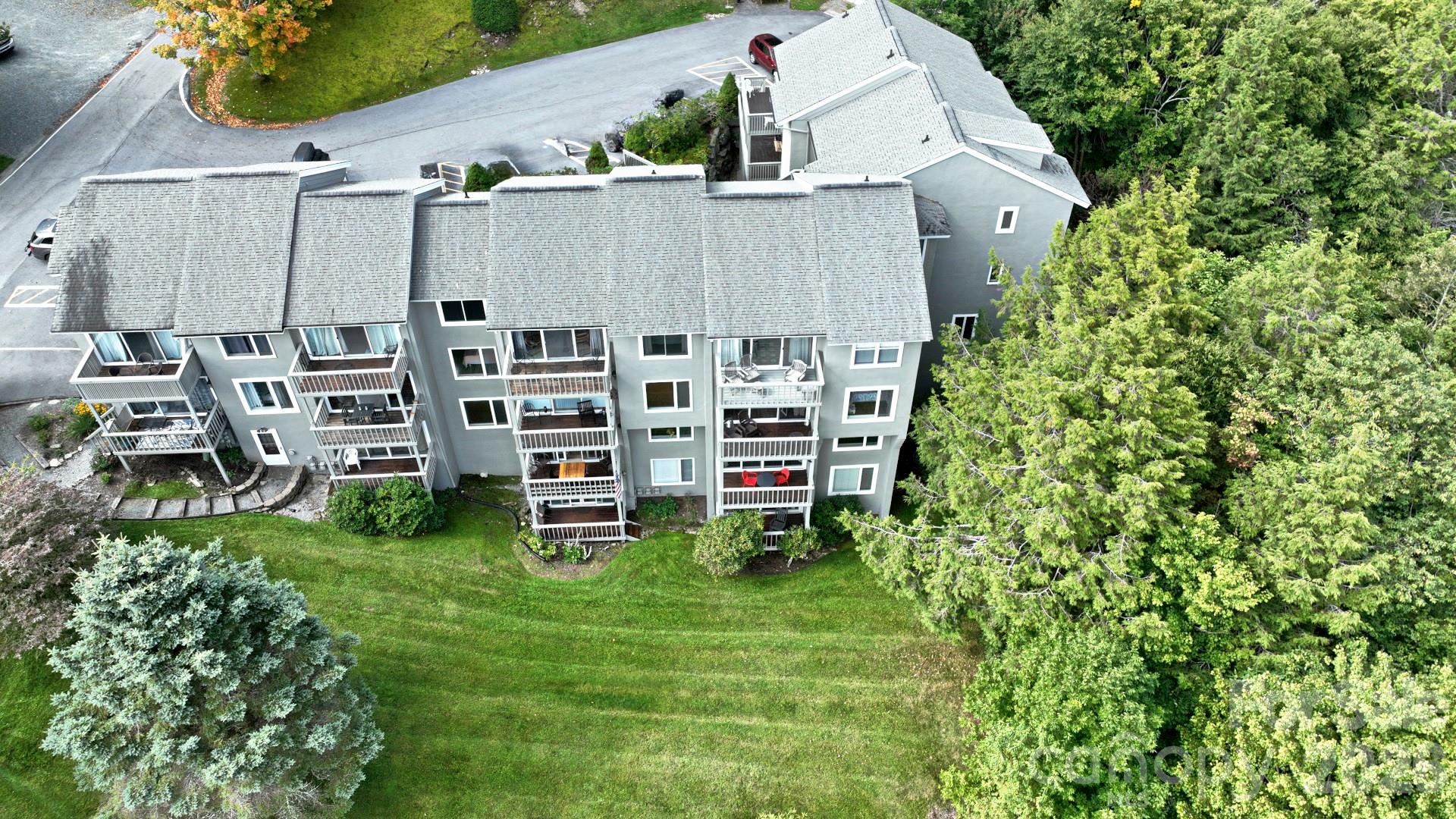 367 Skyleaf Drive Sugar Mountain NC 28604