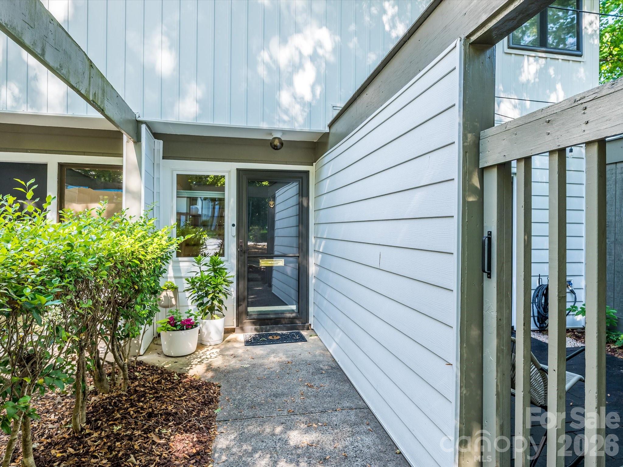 3738 Winding Creek Lane Charlotte NC 28226