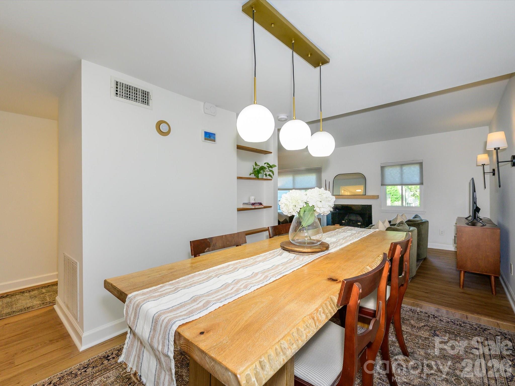 3738 Winding Creek Lane Charlotte NC 28226