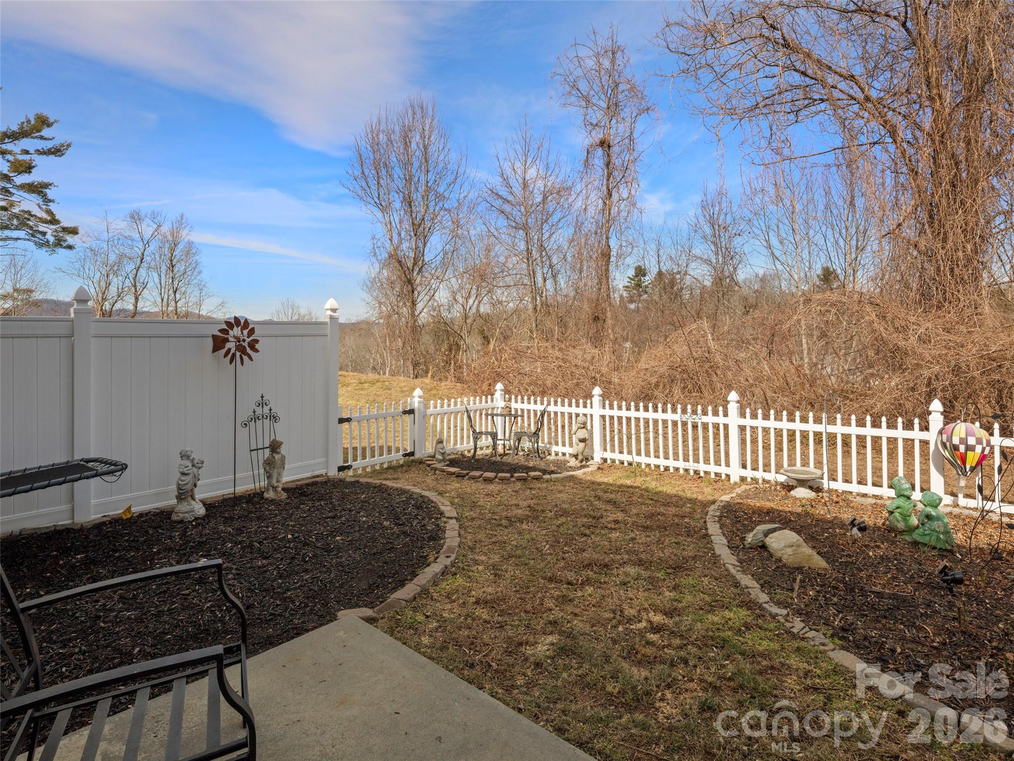 99 Sunny Meadows Boulevard Arden NC 28704