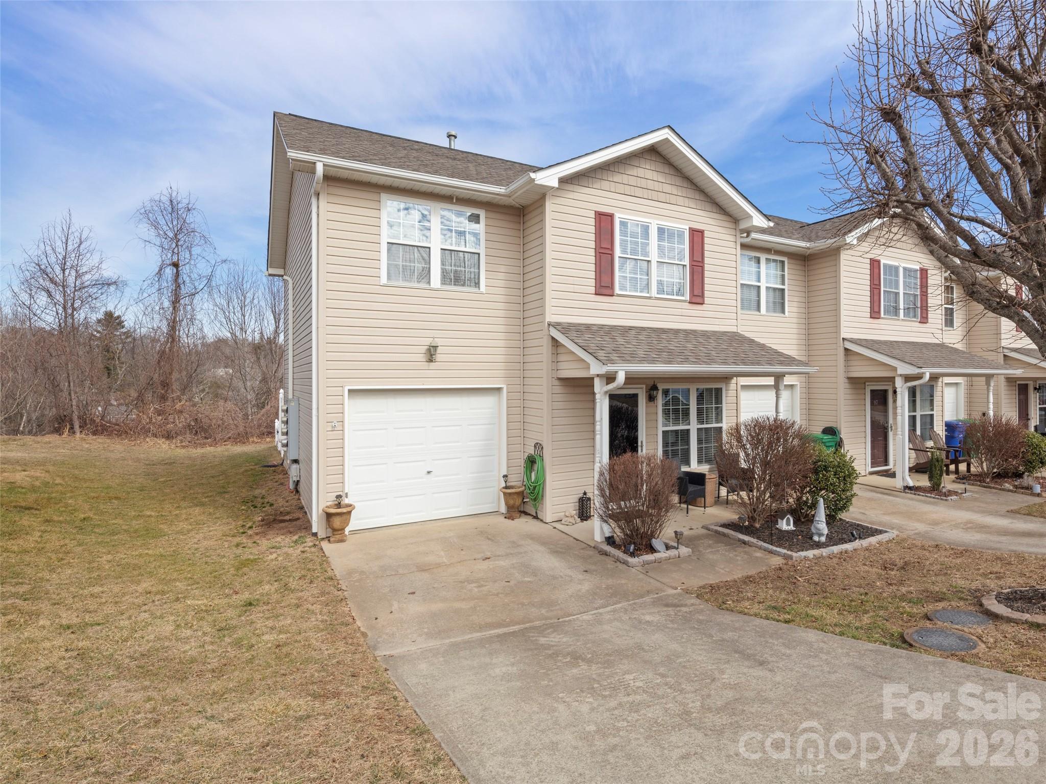 99 Sunny Meadows Boulevard Arden NC 28704