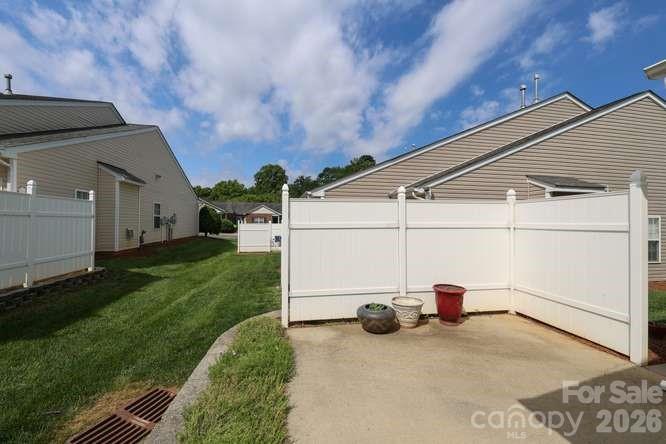 5714 Bradford Lake Lane Charlotte NC 28269