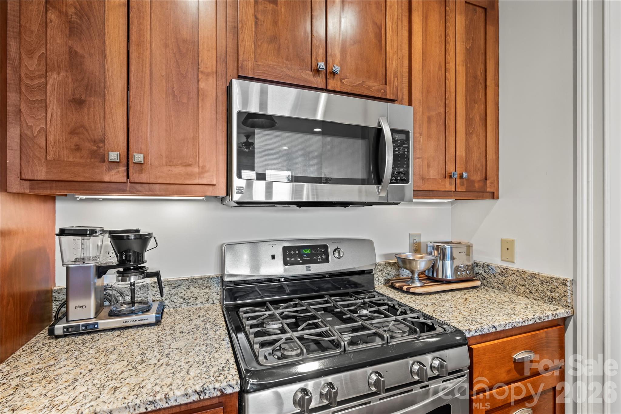 350 E Allen Street Hendersonville NC 28792
