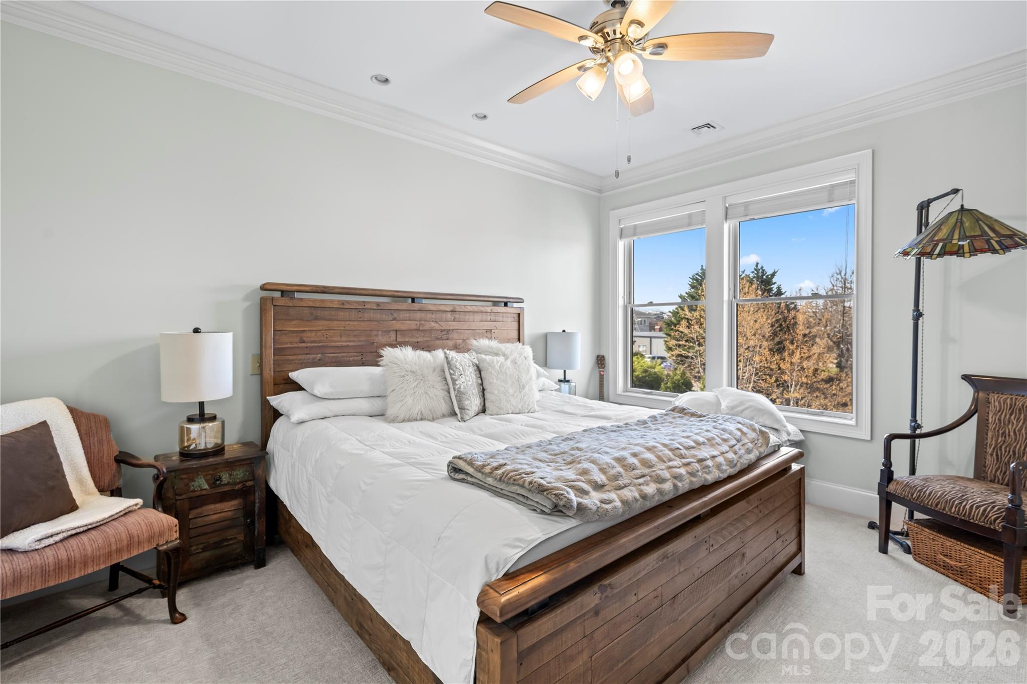350 E Allen Street Hendersonville NC 28792