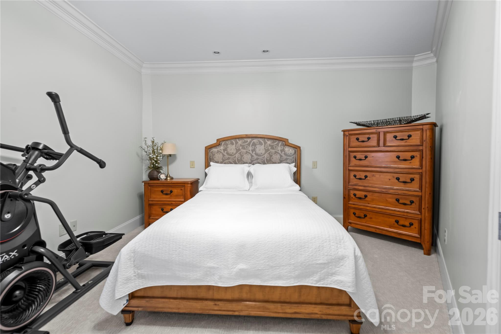 350 E Allen Street Hendersonville NC 28792