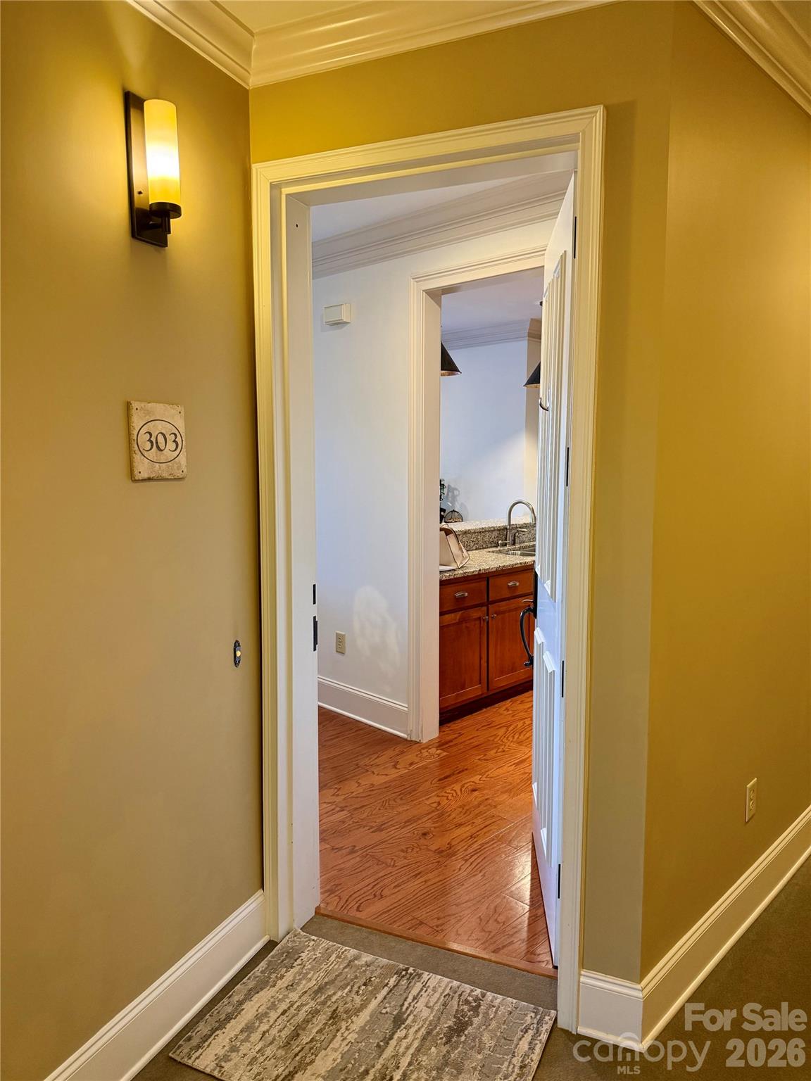 350 E Allen Street Hendersonville NC 28792