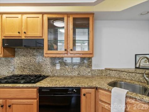 21 Ridge Terrace Asheville NC 28804