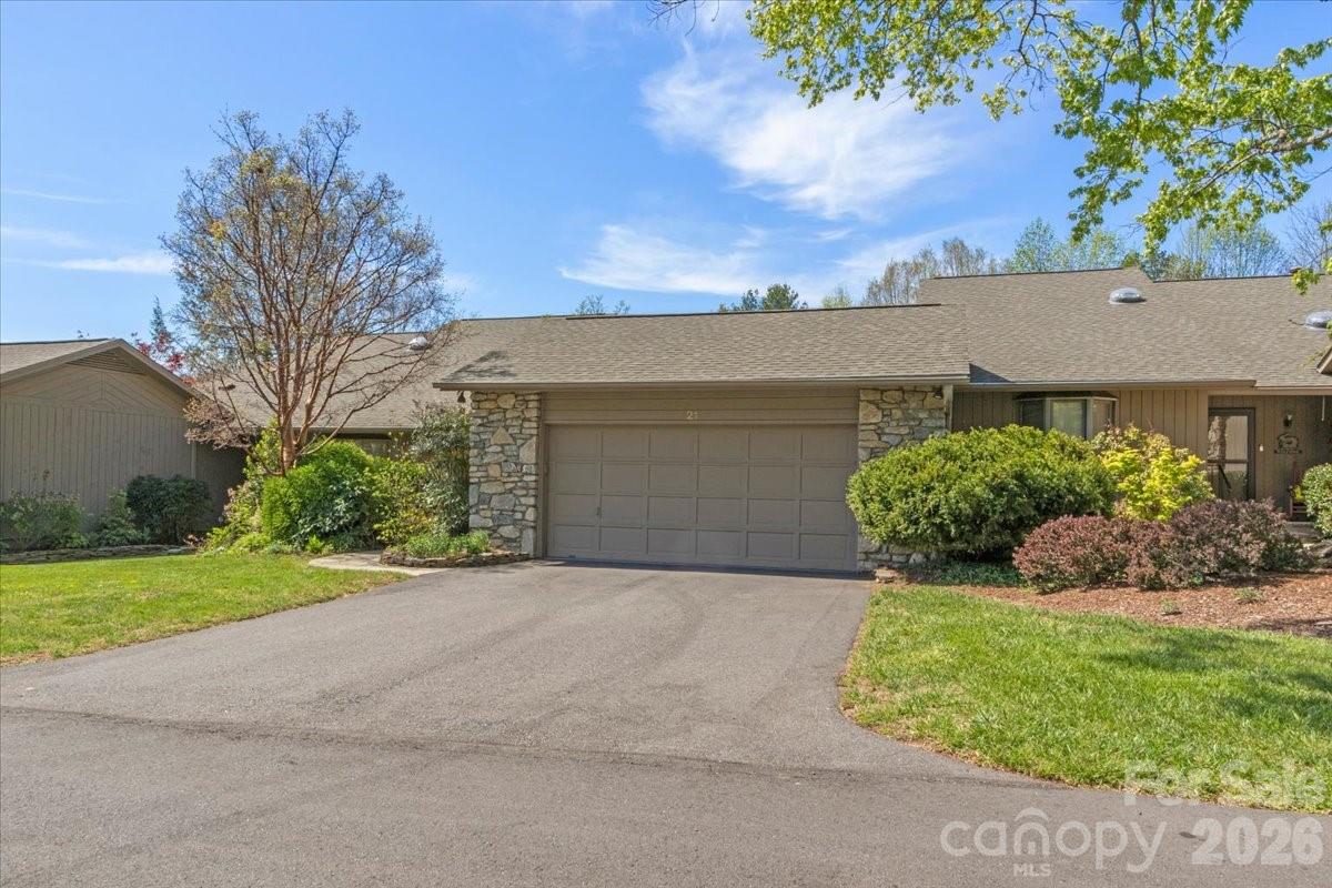 21 Ridge Terrace Asheville NC 28804