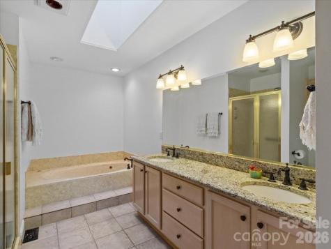 21 Ridge Terrace Asheville NC 28804