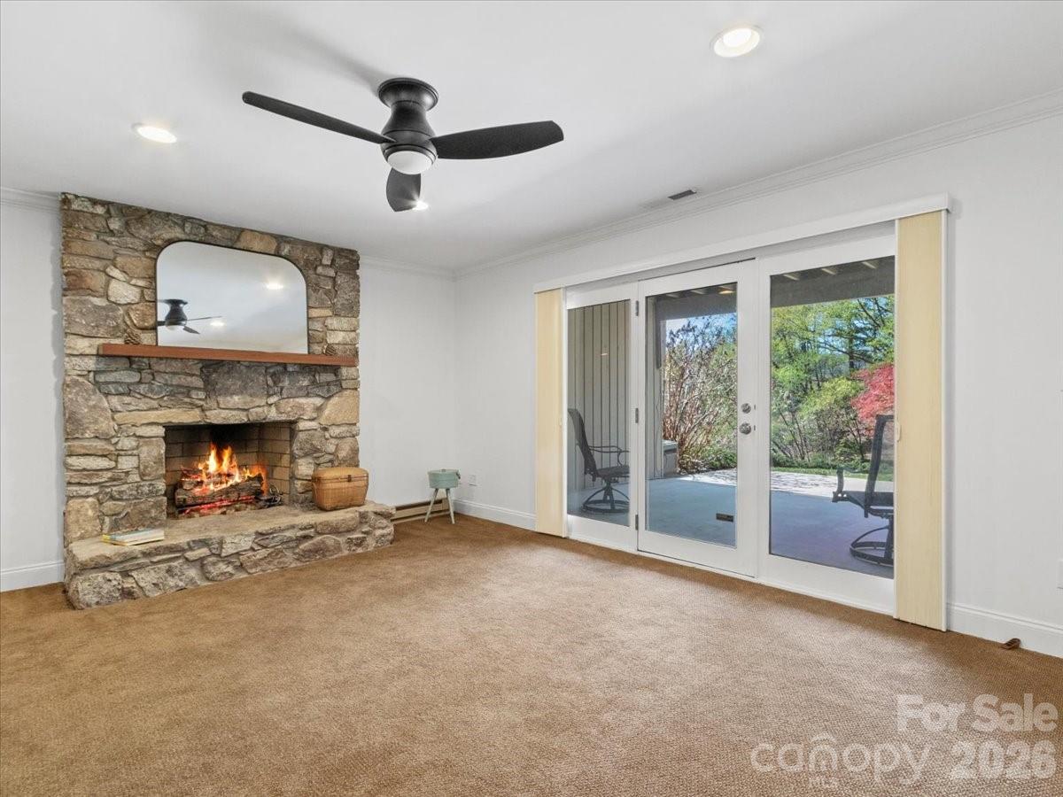 21 Ridge Terrace Asheville NC 28804