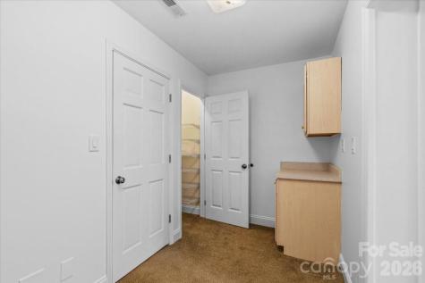 21 Ridge Terrace Asheville NC 28804