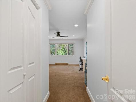 21 Ridge Terrace Asheville NC 28804