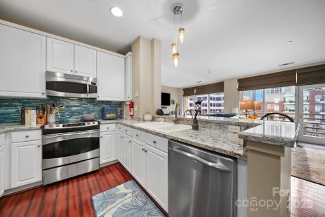 400 N Church Street Charlotte NC 28202