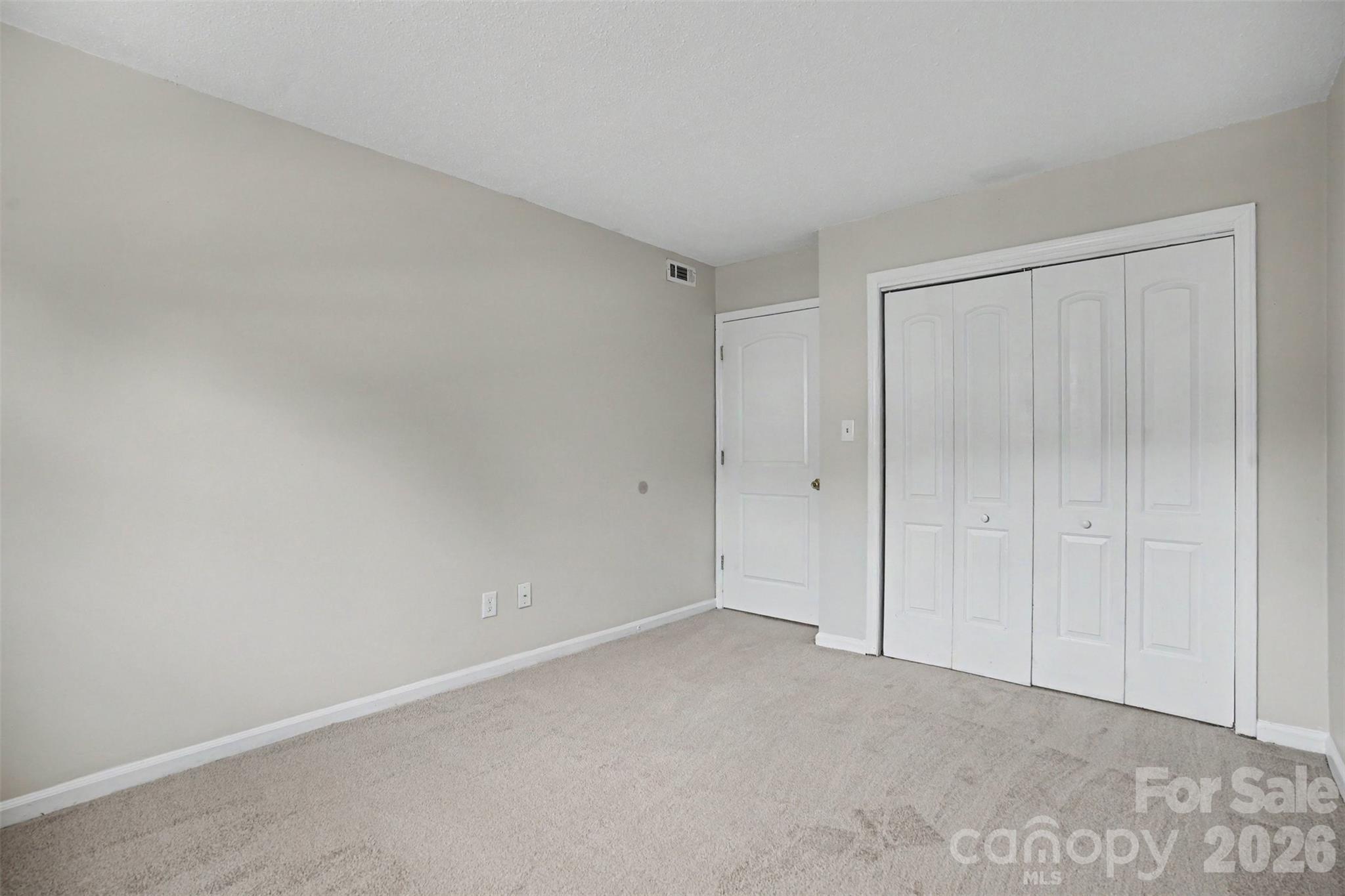 7901 Lakehouse Lane Charlotte NC 28210