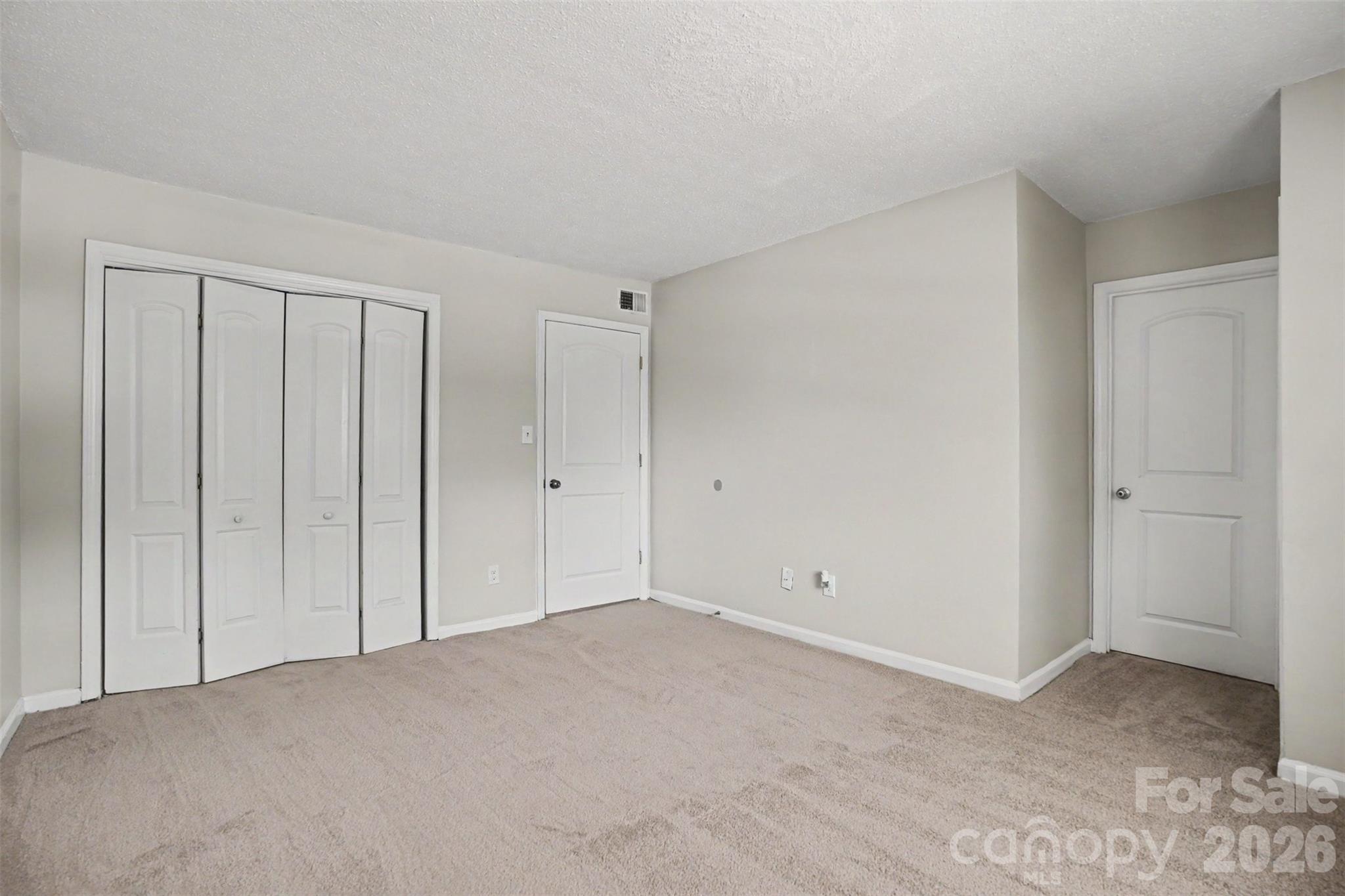 7901 Lakehouse Lane Charlotte NC 28210