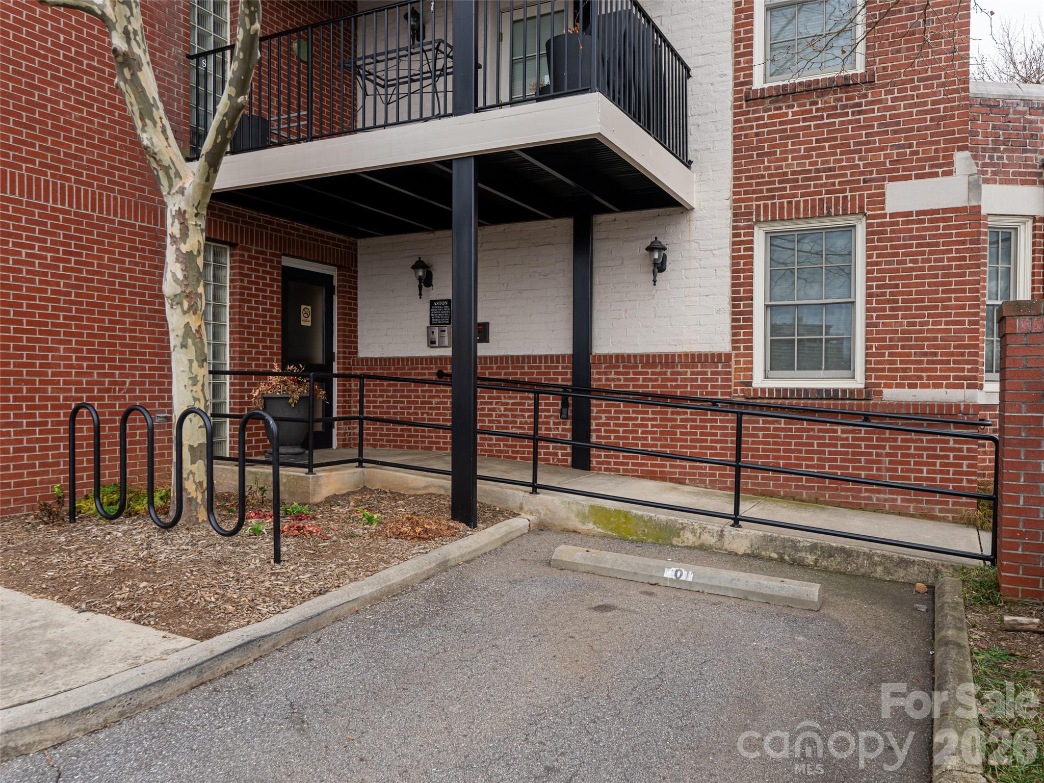 61 Church Street Asheville NC 28801