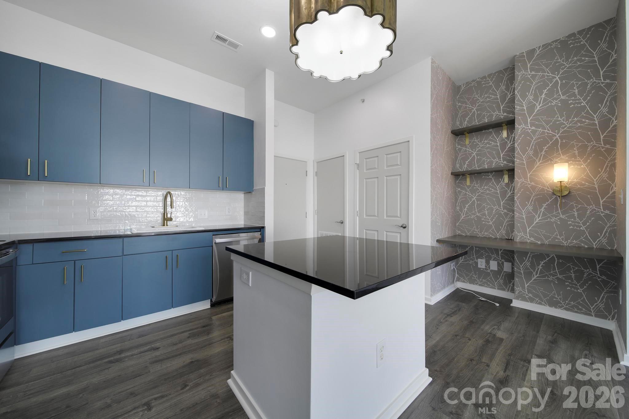 2125 Southend Drive Charlotte NC 28203