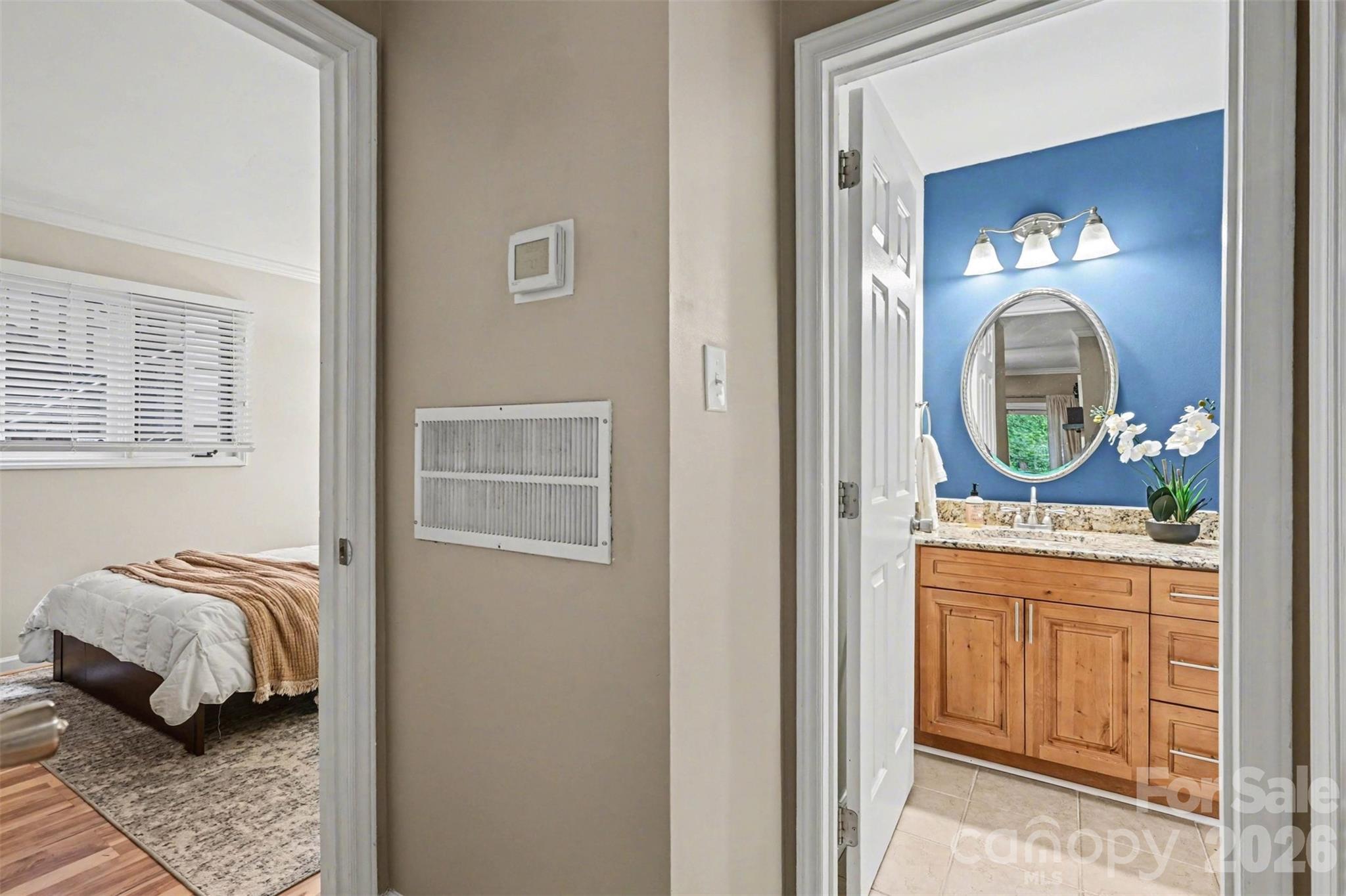 1109 E Morehead Street Charlotte NC 28204
