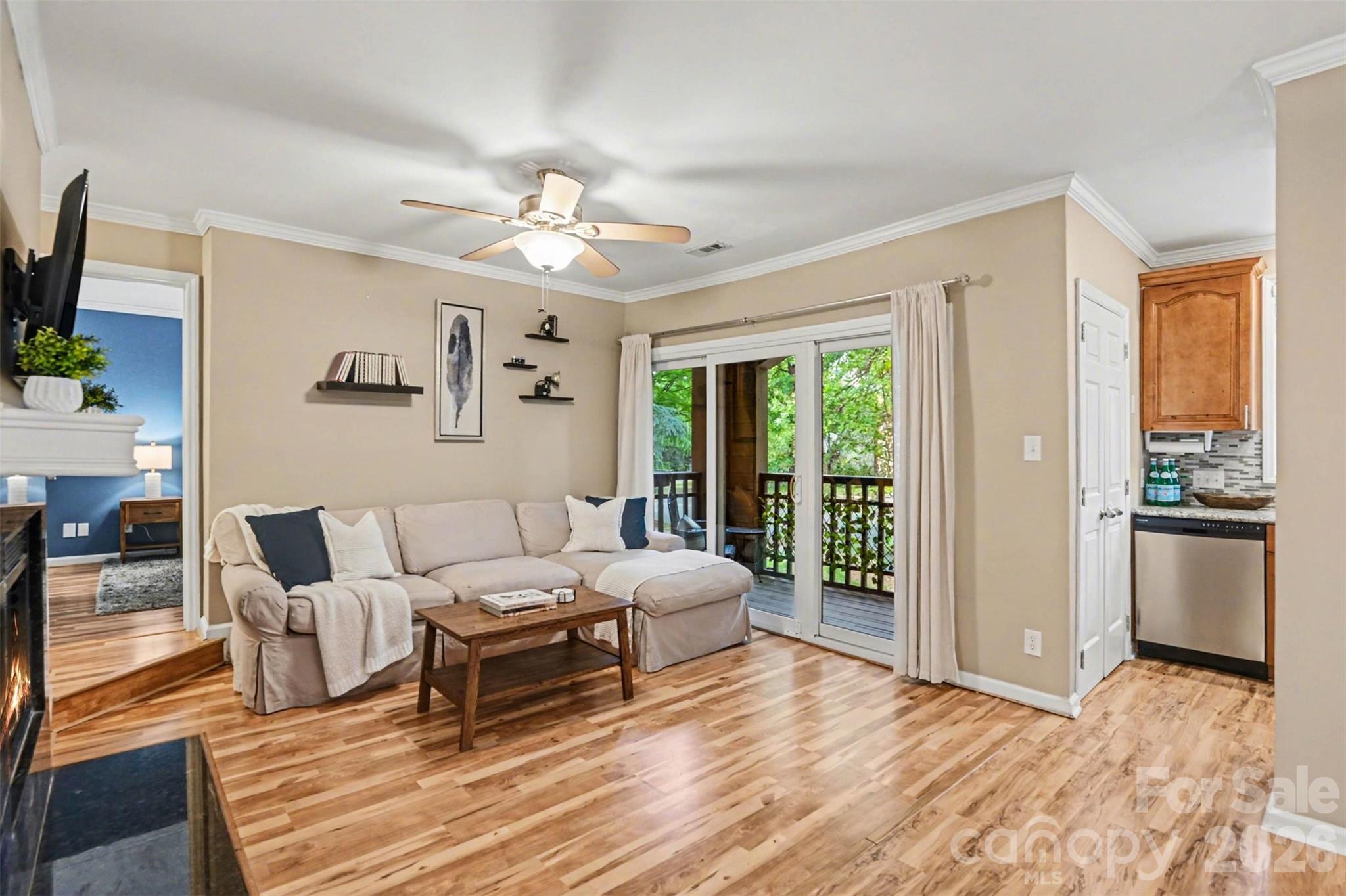 1109 E Morehead Street Charlotte NC 28204
