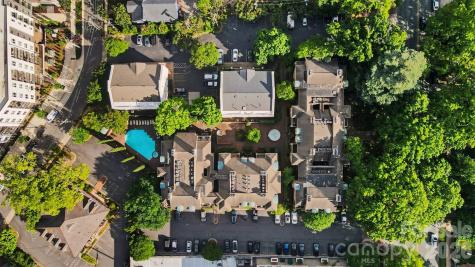 1109 E Morehead Street Charlotte NC 28204