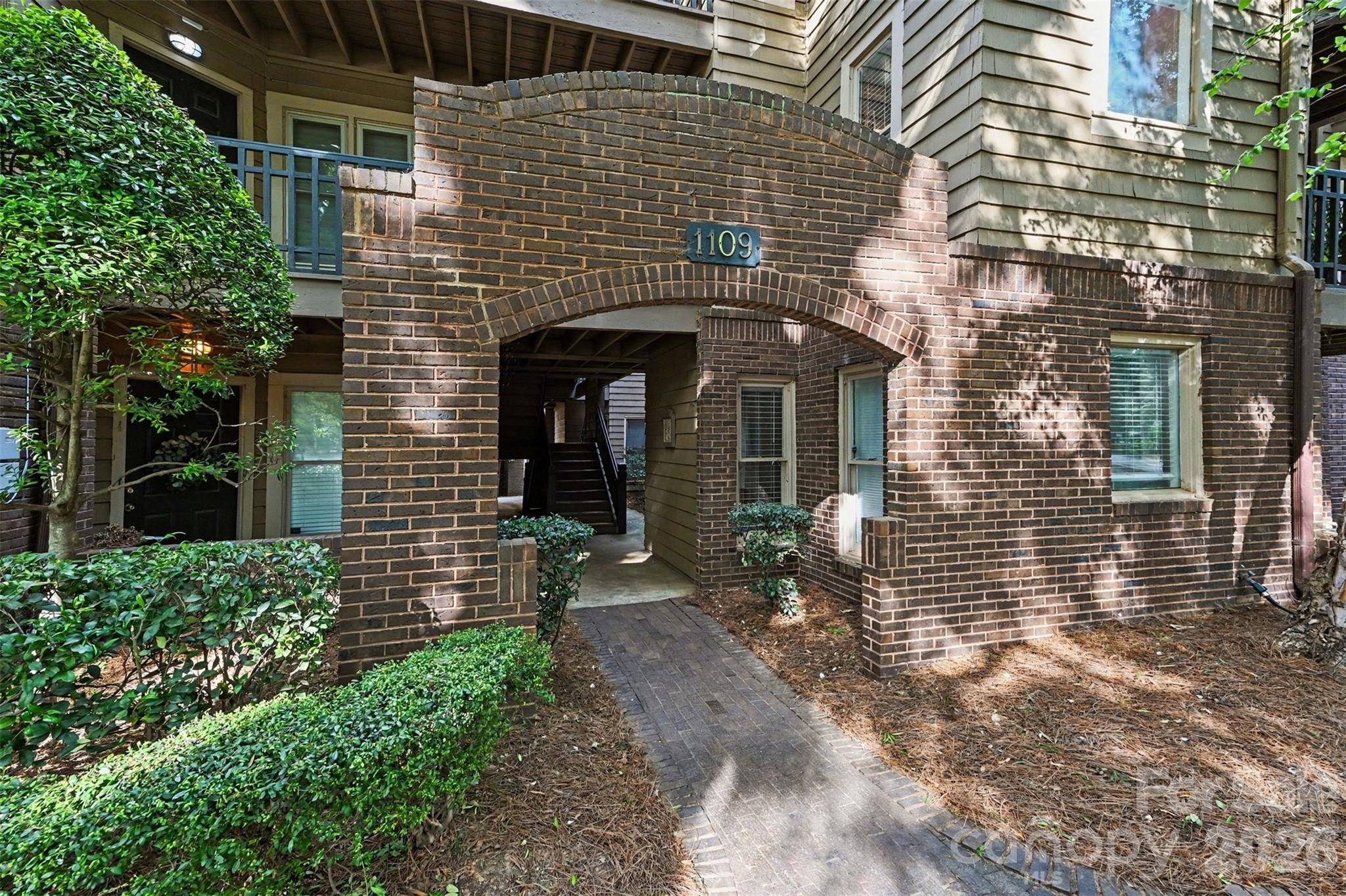 1109 E Morehead Street Charlotte NC 28204