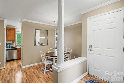 1109 E Morehead Street Charlotte NC 28204