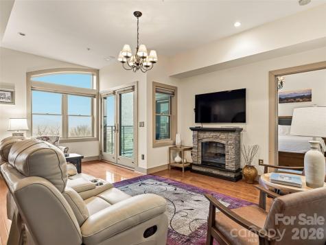 4 Chimney Crest Drive Asheville NC 28806