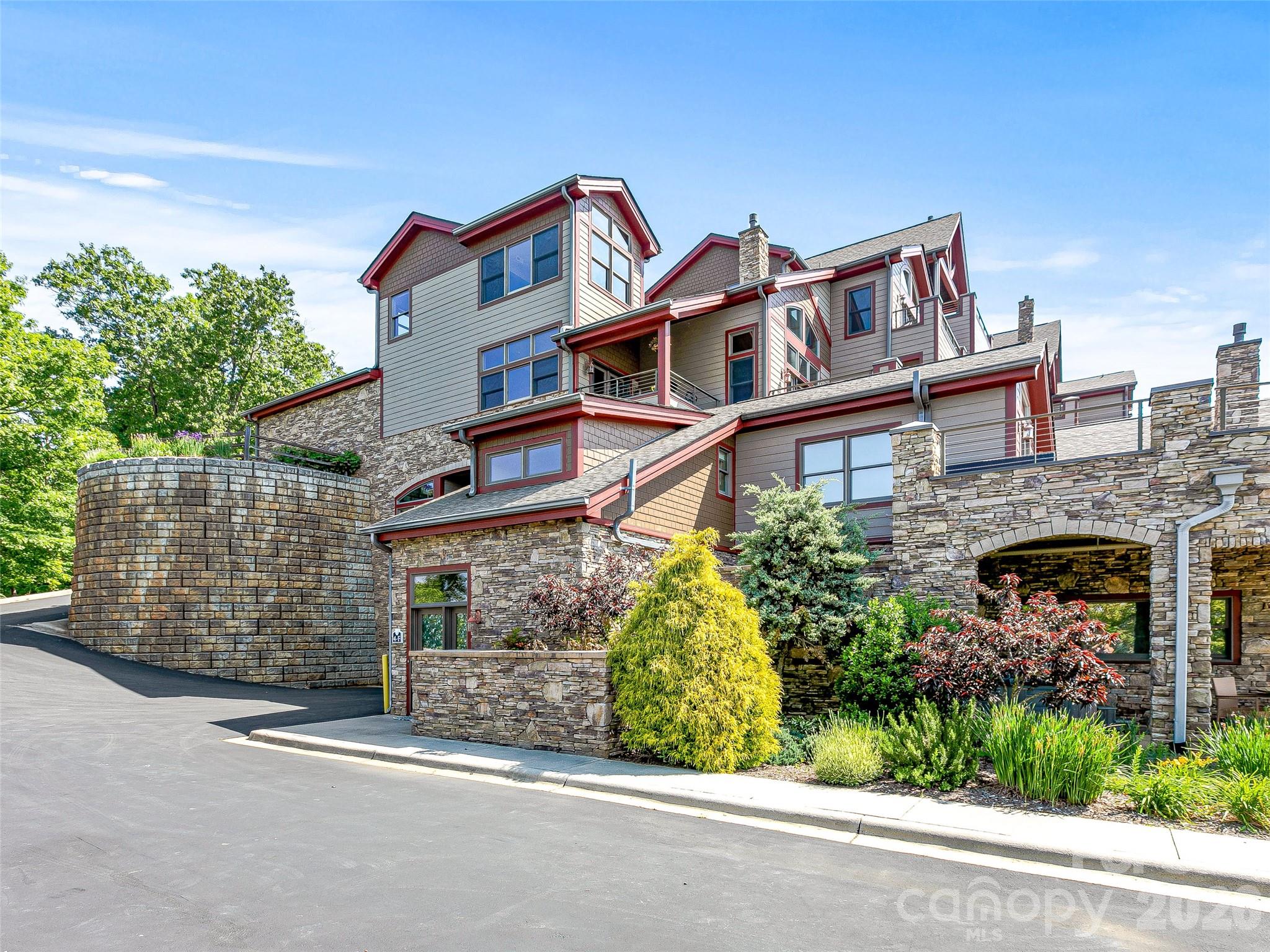 4 Chimney Crest Drive Asheville NC 28806