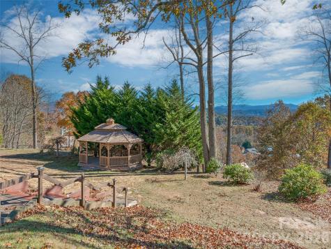 4 Chimney Crest Drive Asheville NC 28806