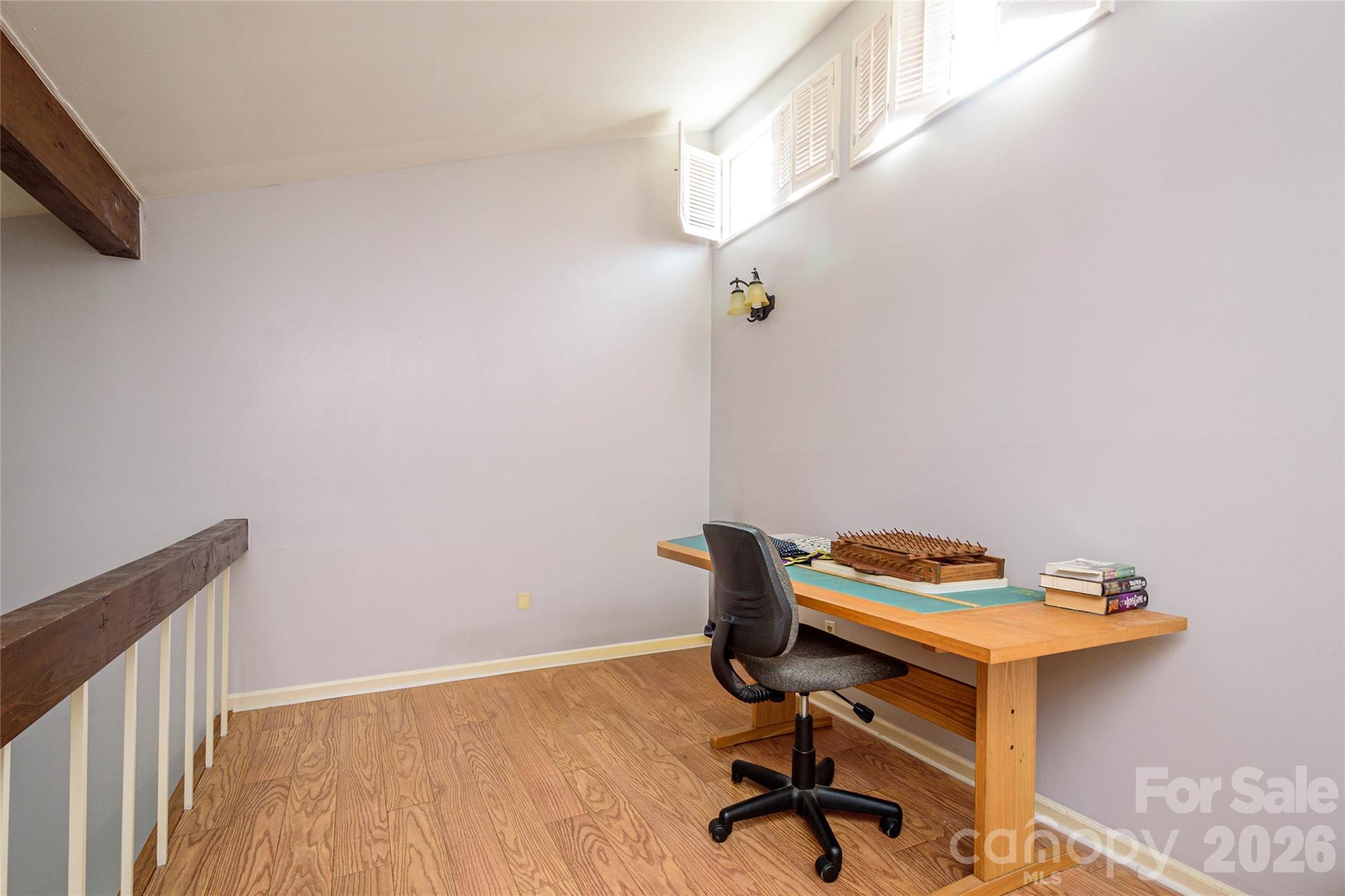 8 Lakemoor Lane Hendersonville NC 28739