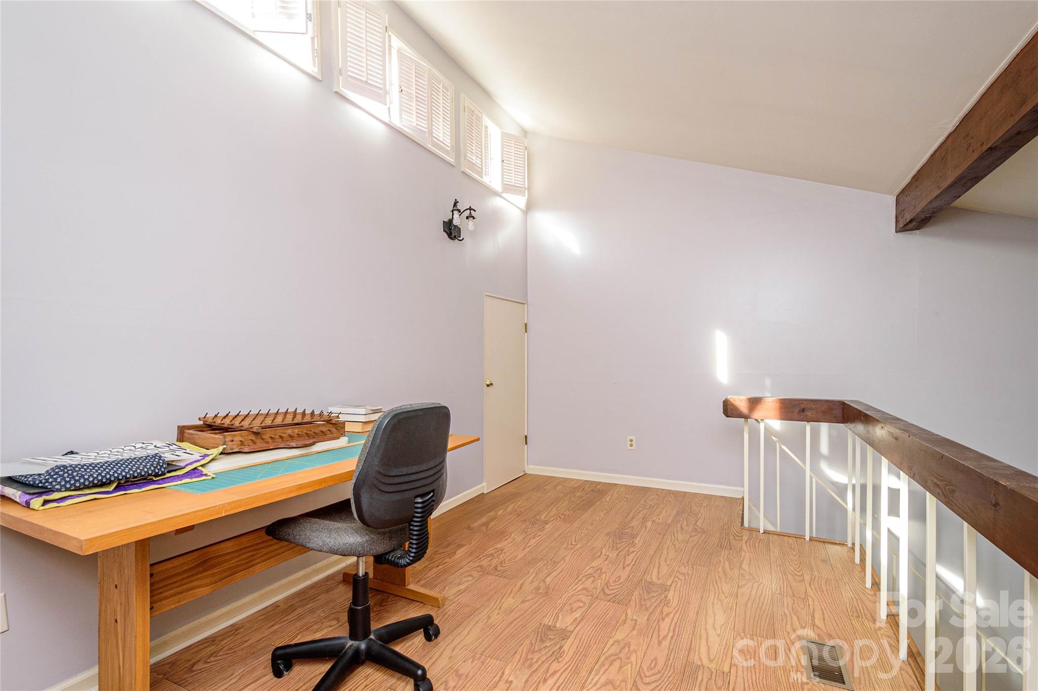 8 Lakemoor Lane Hendersonville NC 28739