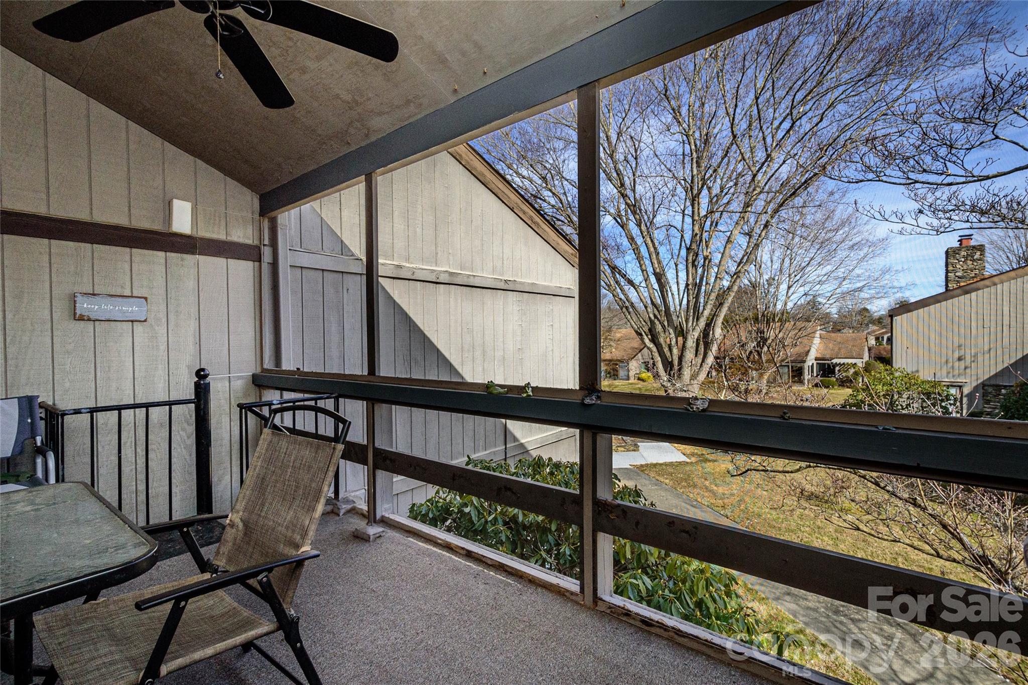 8 Lakemoor Lane Hendersonville NC 28739