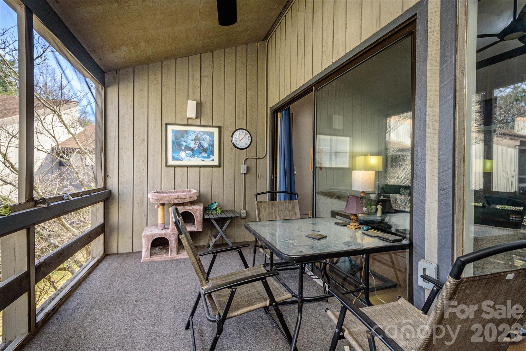 8 Lakemoor Lane Hendersonville NC 28739