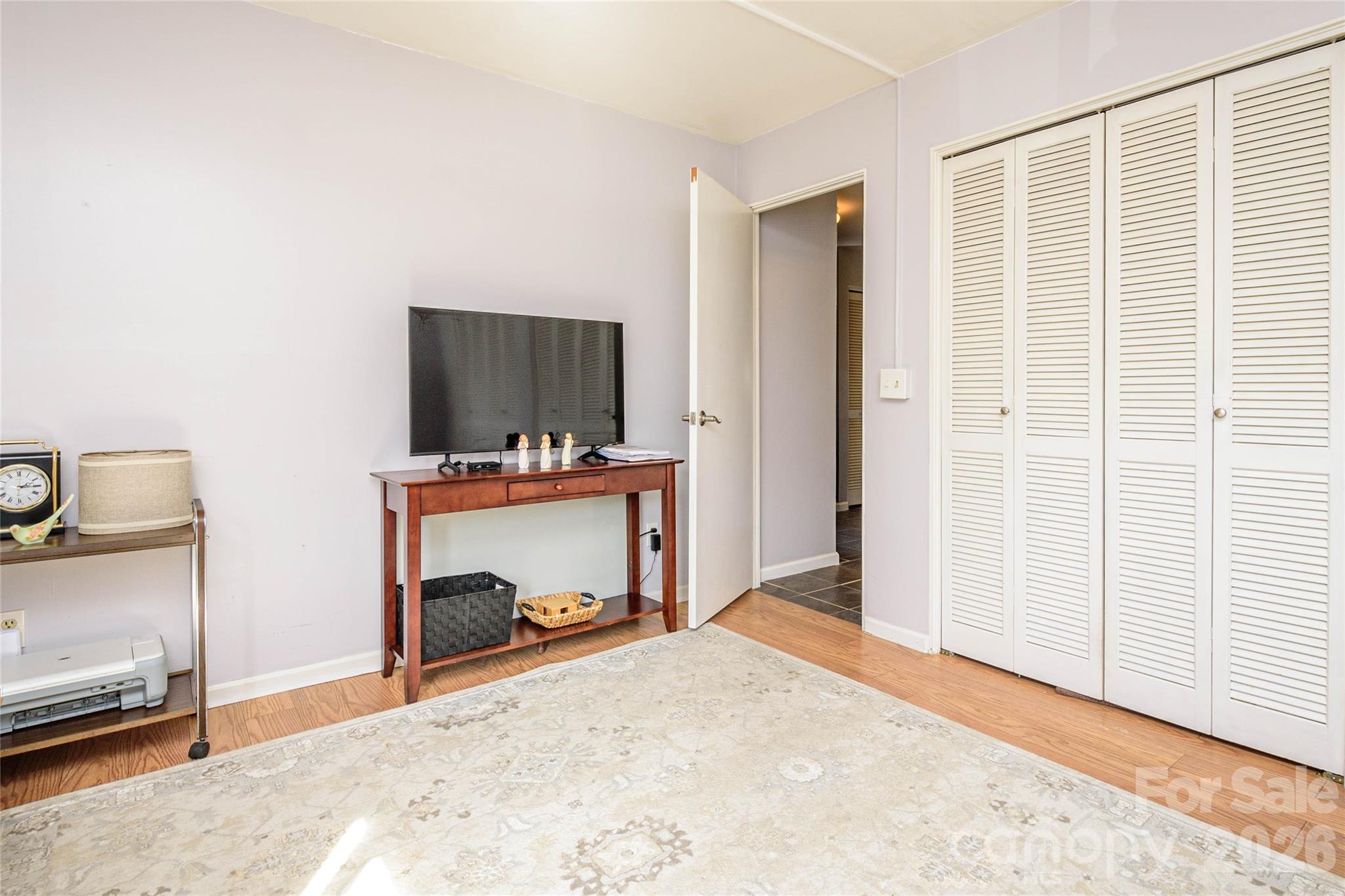 8 Lakemoor Lane Hendersonville NC 28739