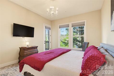 103 Southshore Drive Tuckasegee NC 28783