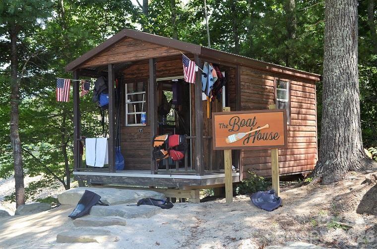 103 Southshore Drive Tuckasegee NC 28783