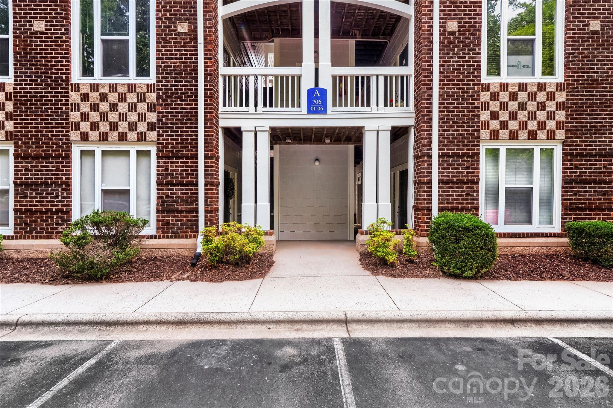 706 Northeast Drive Davidson NC 28036