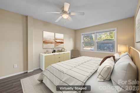 427 6th Avenue W Hendersonville NC 28739