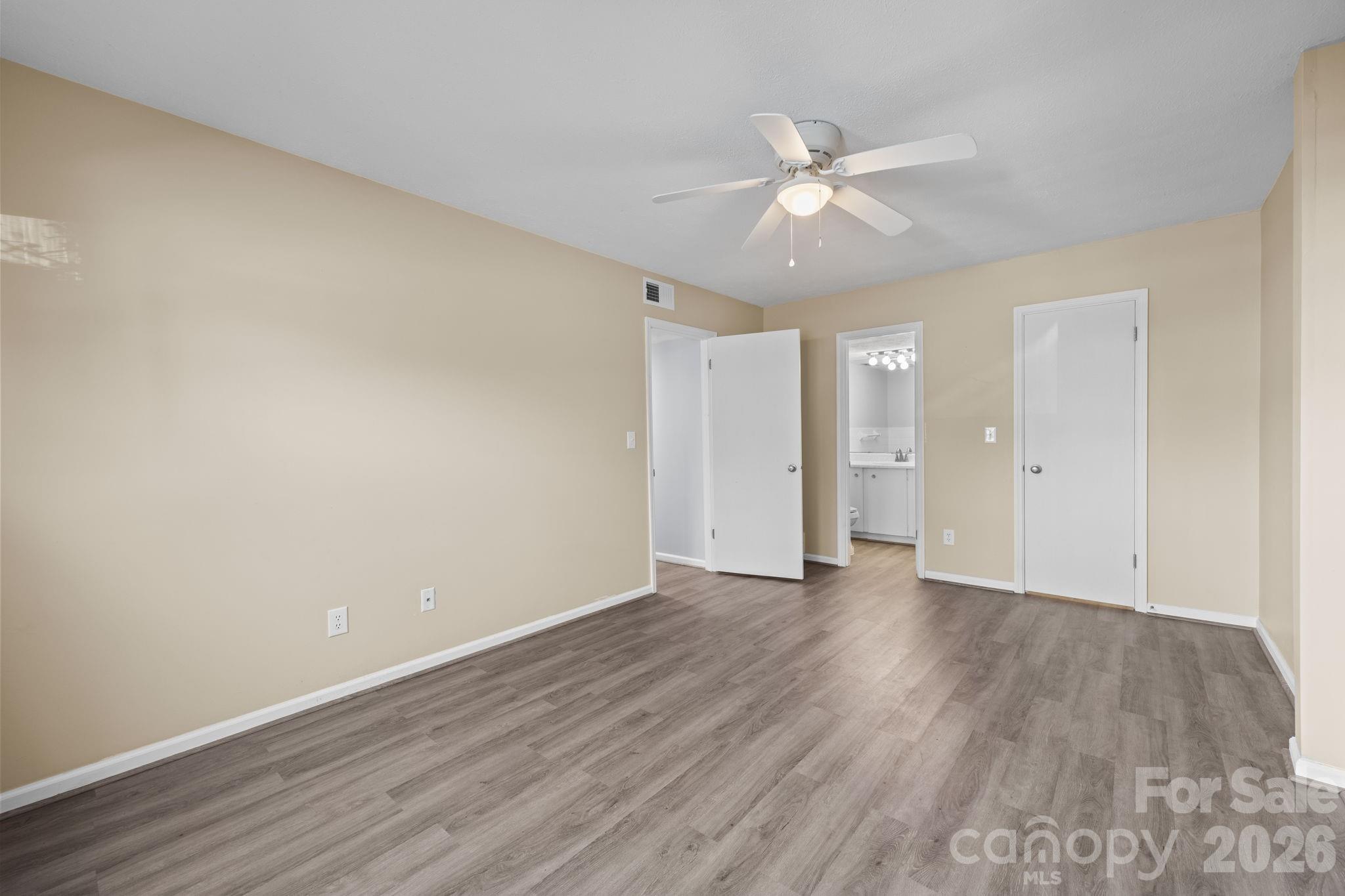 427 6th Avenue W Hendersonville NC 28739