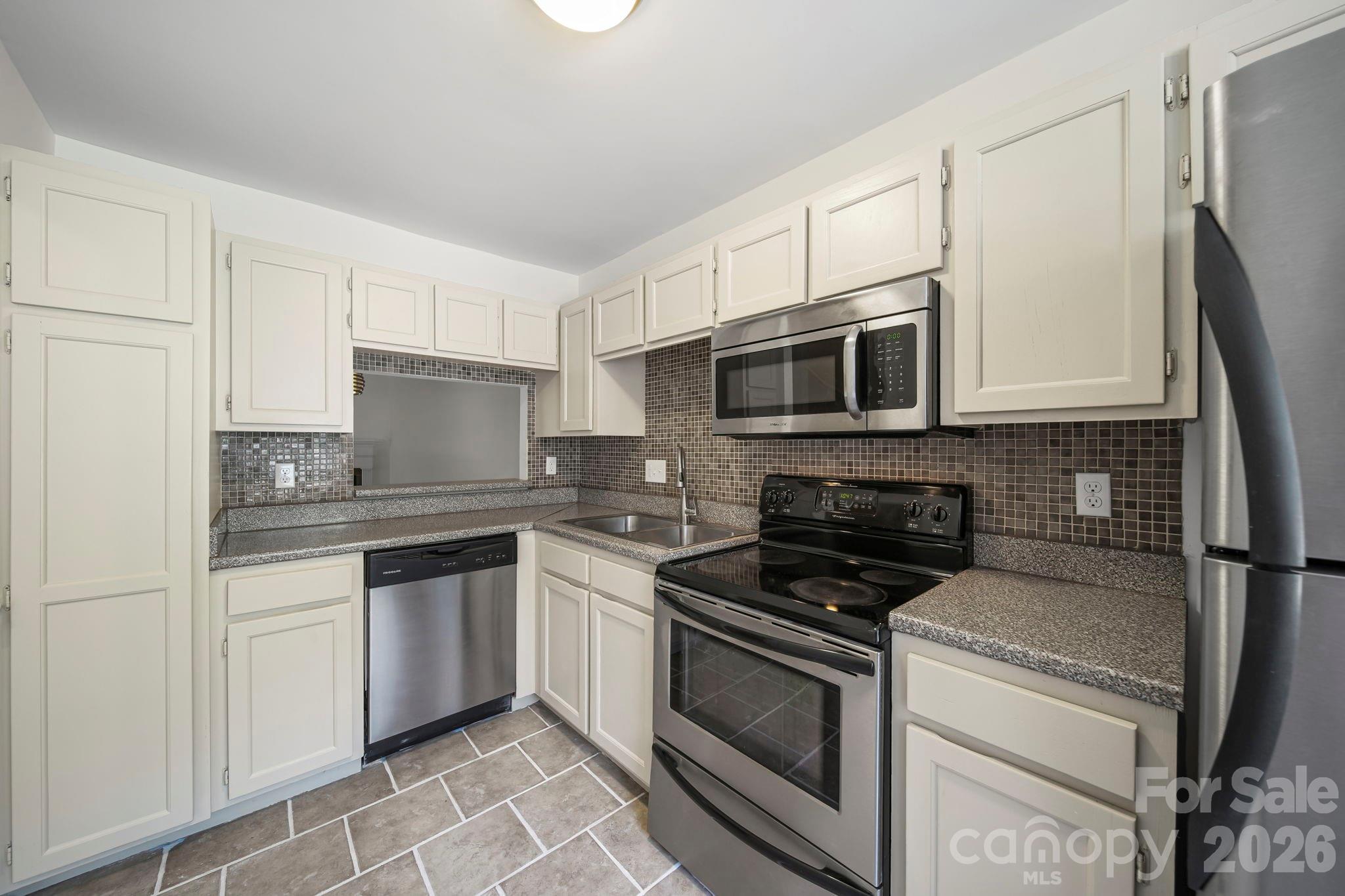 8217 Pineville Matthews Road Charlotte NC 28226