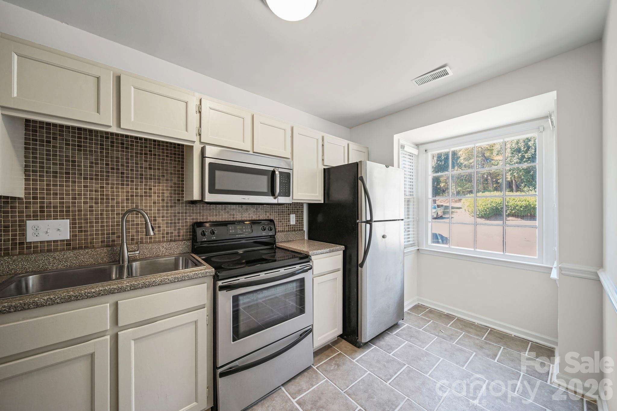 8217 Pineville Matthews Road Charlotte NC 28226