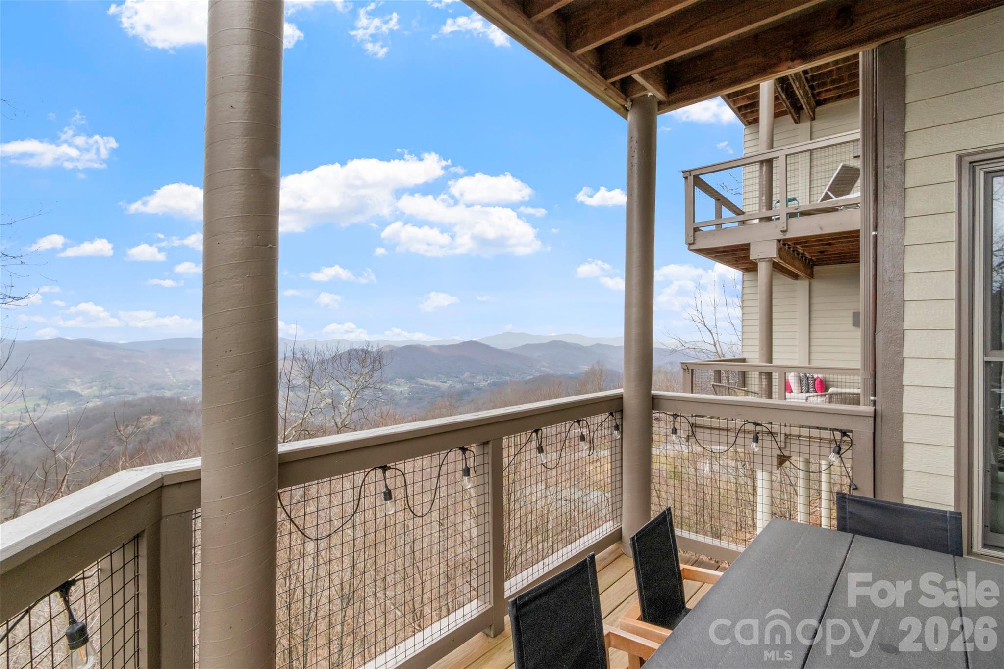 30 Club Villa Court Burnsville NC 28714