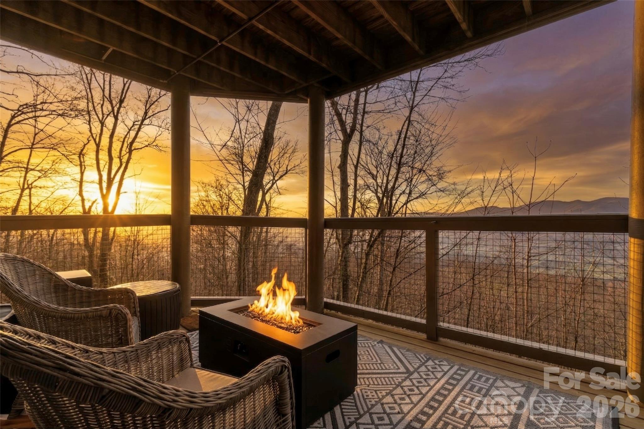 30 Club Villa Court Burnsville NC 28714