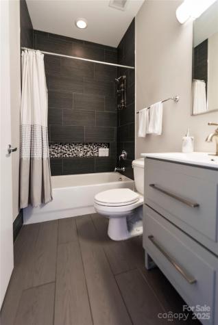 300 Magnolia Avenue Charlotte NC 28203