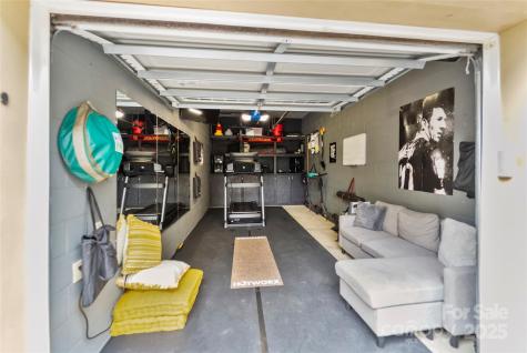 300 Magnolia Avenue Charlotte NC 28203