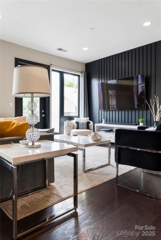 300 Magnolia Avenue Charlotte NC 28203